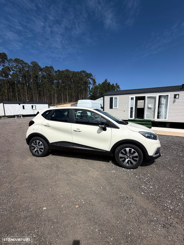 Renault Captur 1.5 dCi Red Edition - 4
