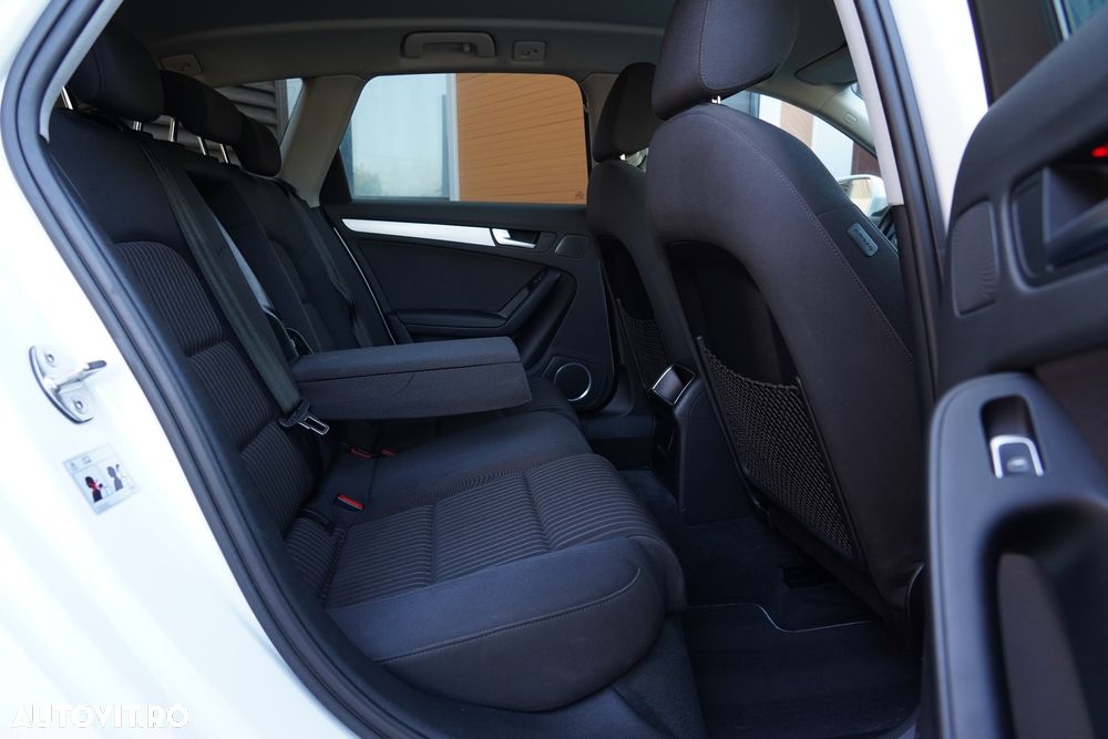 Audi A4 Avant 2.0 TDI S tronic quattro sport - 22