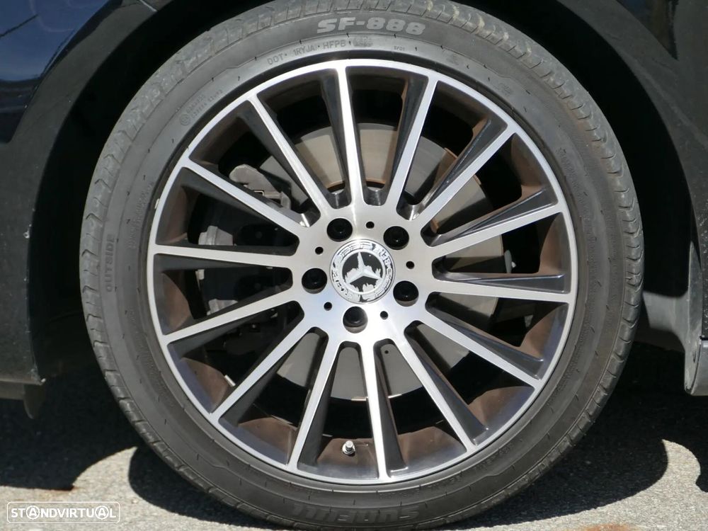 Mercedes-Benz A 250 Limousine e - 7