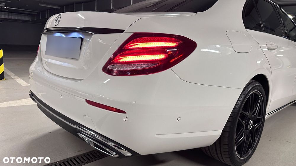 Mercedes-Benz Klasa E 220 d Business Edition 9G-TRONIC - 8