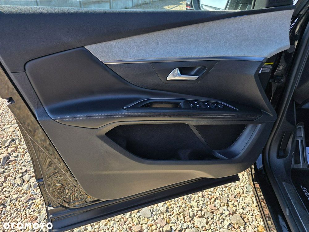 Peugeot 5008 BlueHDi 180 EAT6 GT - 14