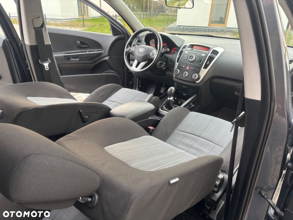 Kia Ceed 1.4 CVVT Spirit - 25