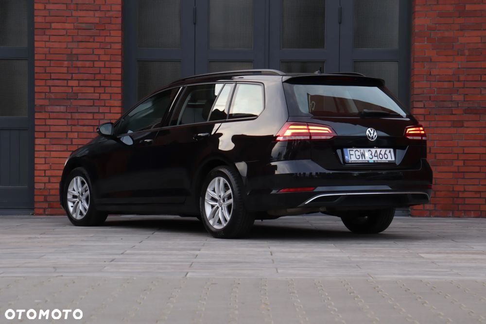 Volkswagen Golf Variant 2.0 TDI (BlueMotion Technology) DSG Highline - 16
