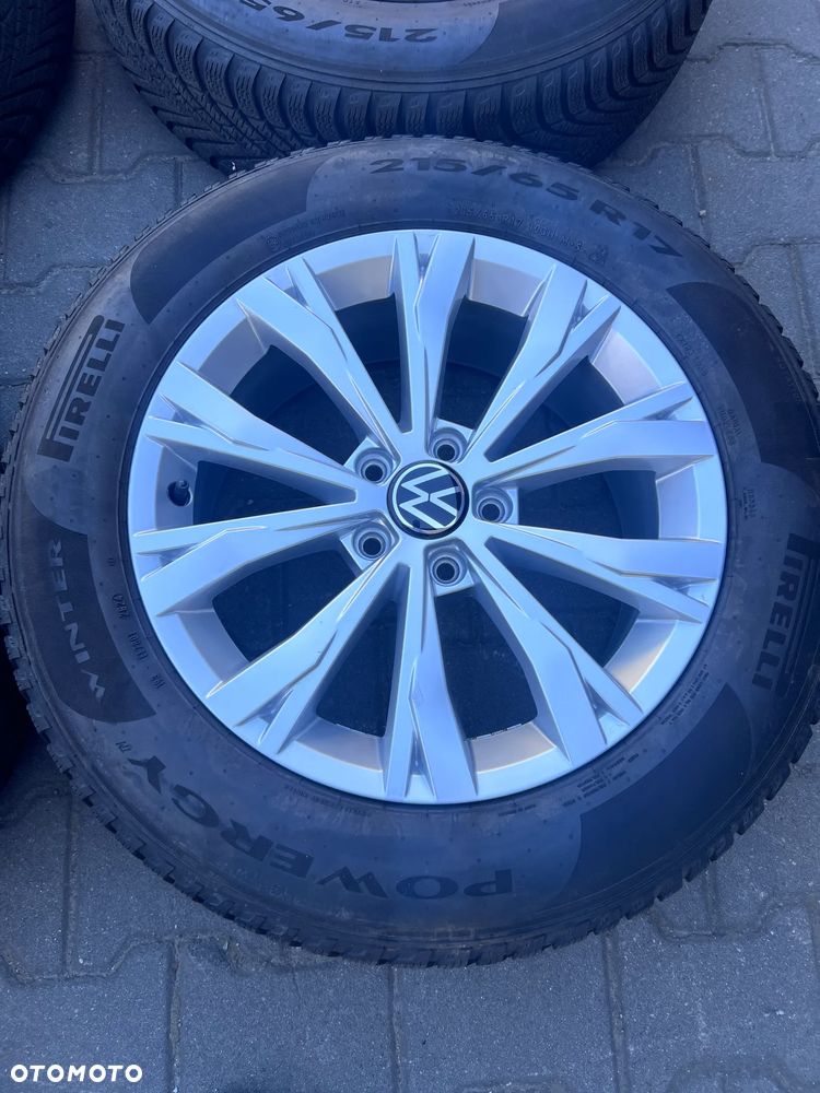Koła zimowe VW tiguan 17'' Opony Pirelli 215/65r17 - 3