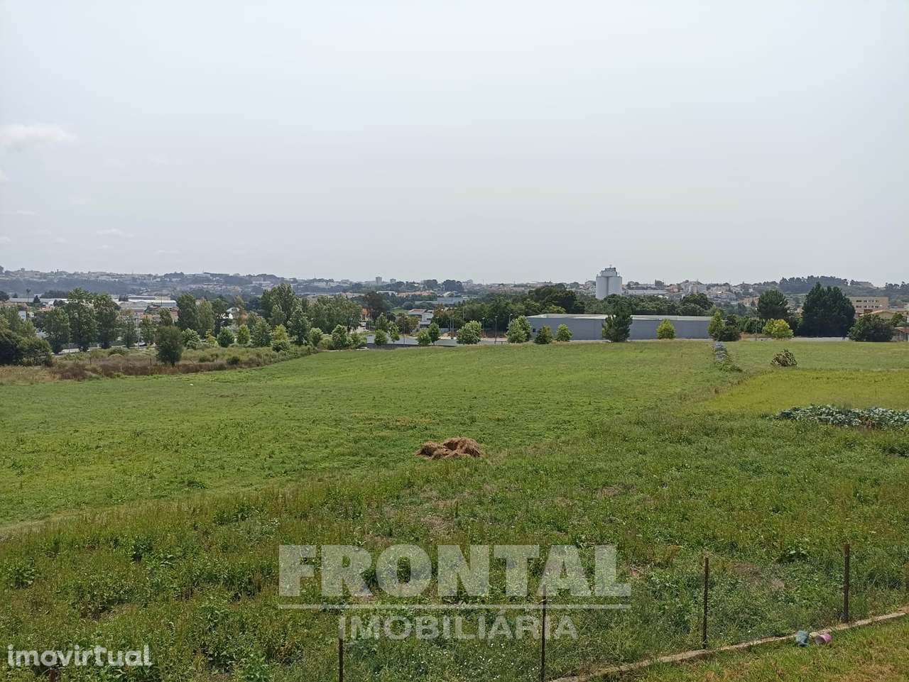 Moradia T2 Para Reabilitar Gueifães – Cidade da Maia - Grande imagem: 3/47