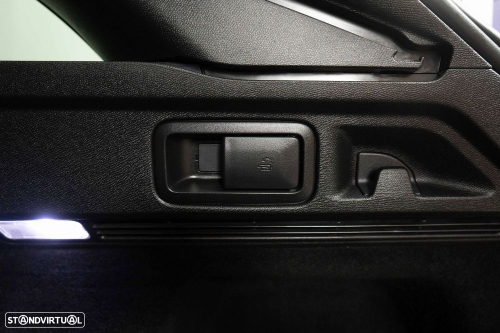 Peugeot 508 SW 1.6 Hybrid Allure Pack e-EAT8 - 19