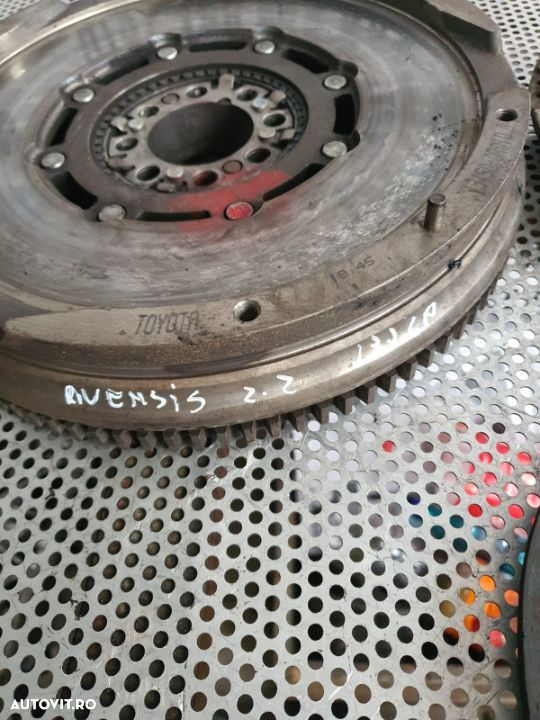 Kit Ambreiaj Volanta Masa Dubla Toyota Avensis Rav 4 2.2 Diesel 177 Cp 6+1 Trepte - 5