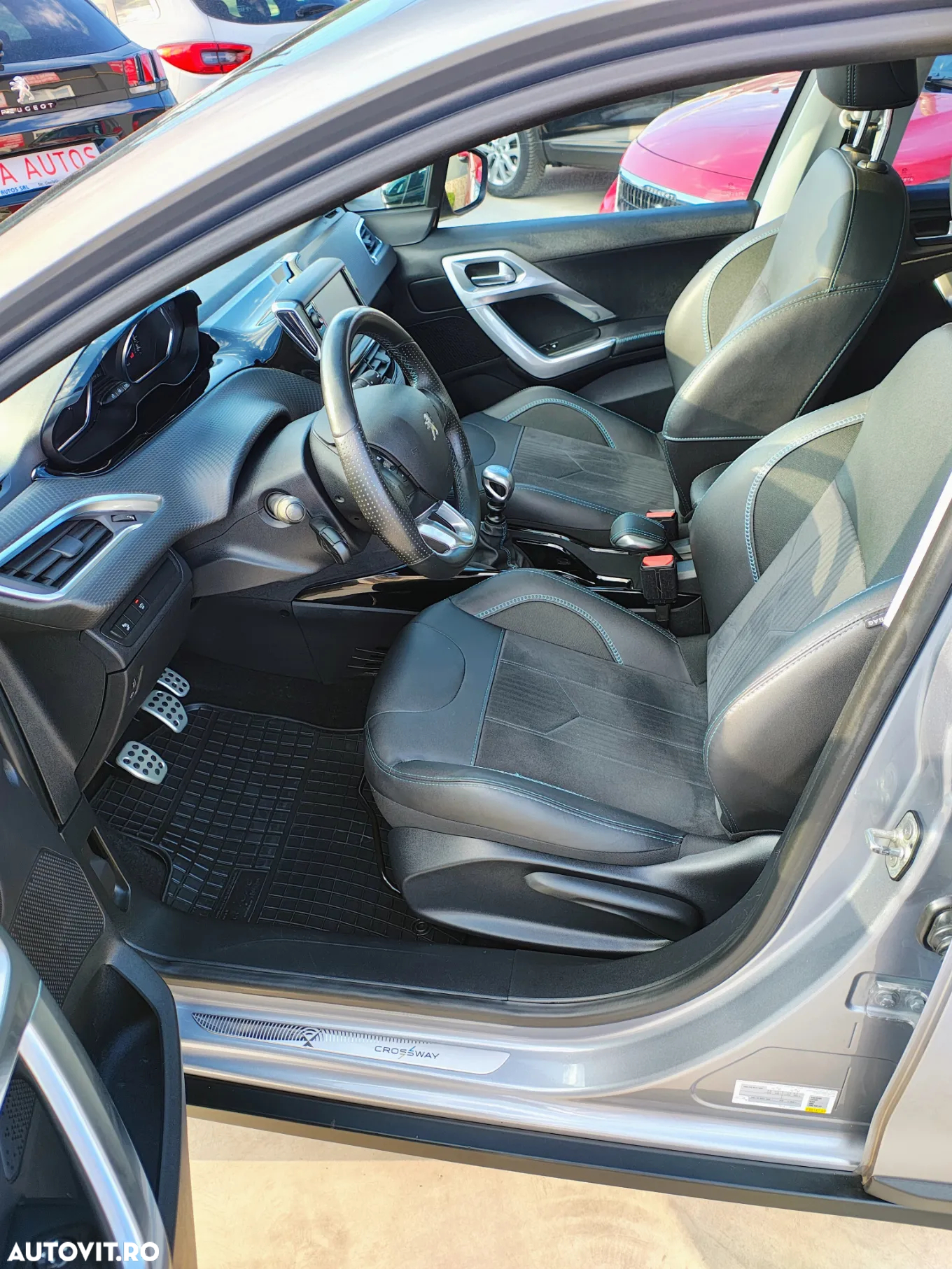 Peugeot 2008 PureTech 130 GPF Stop&Start Crossway - 4