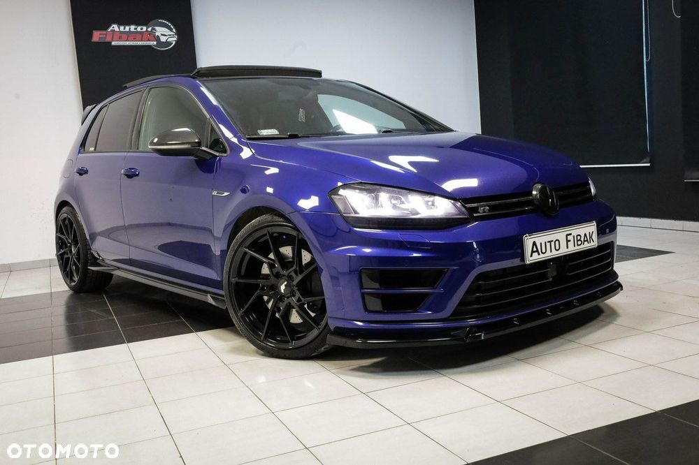 Volkswagen Golf - 6