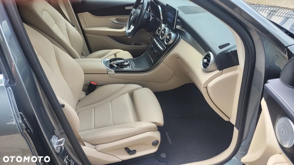 Mercedes-Benz GLC 220 d 4-Matic - 14