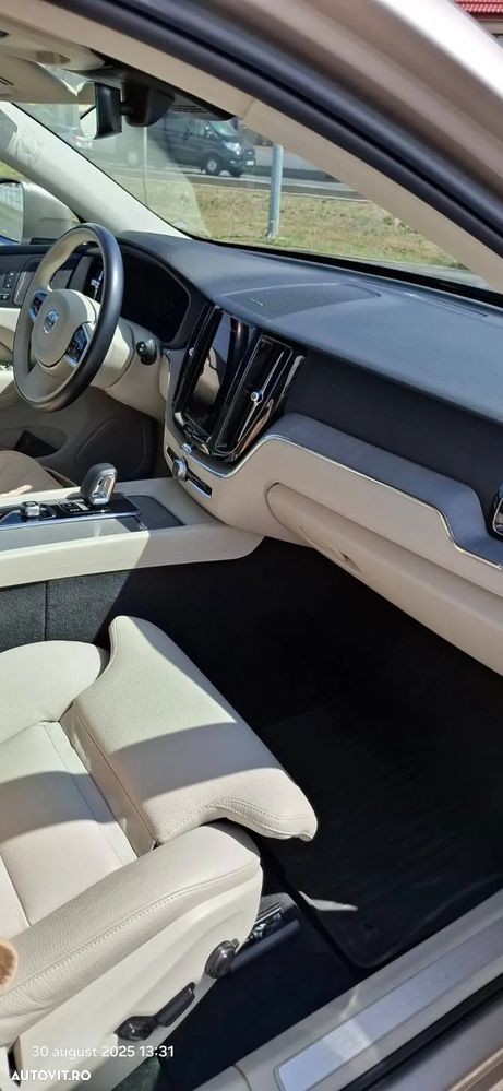 Volvo XC 60 B4 D Plus Bright - 4