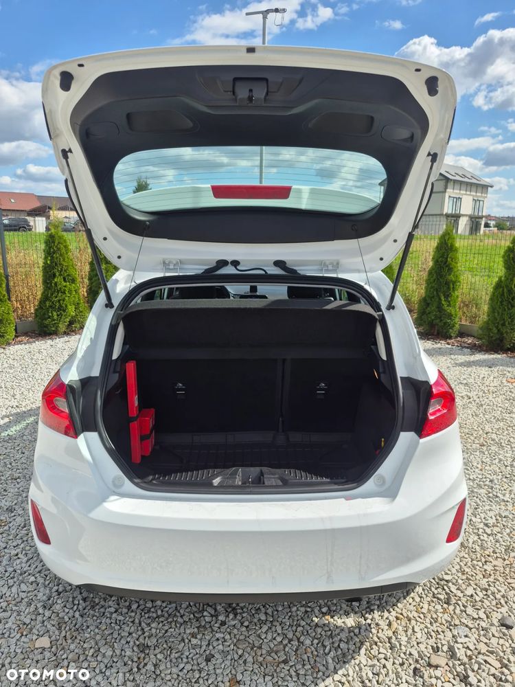 Ford Fiesta - 9