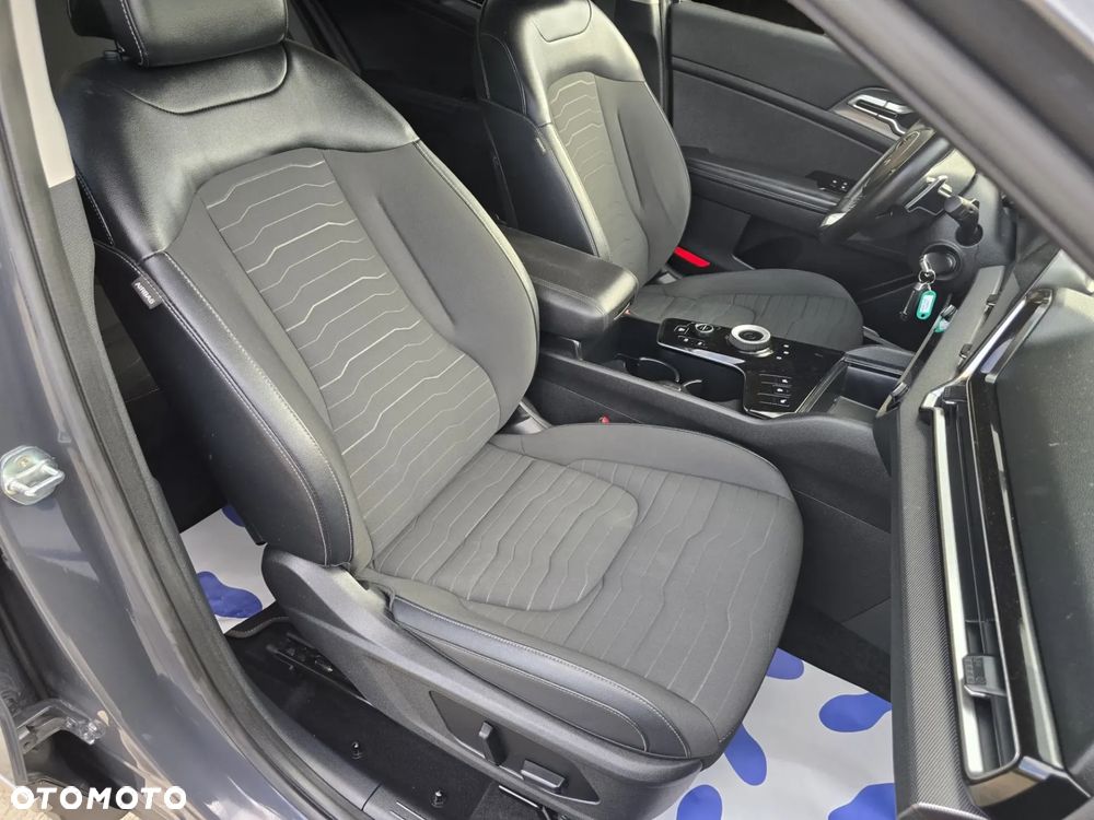 Kia Sportage 1.6 T-GDI PHEV Business Line 4WD - 19