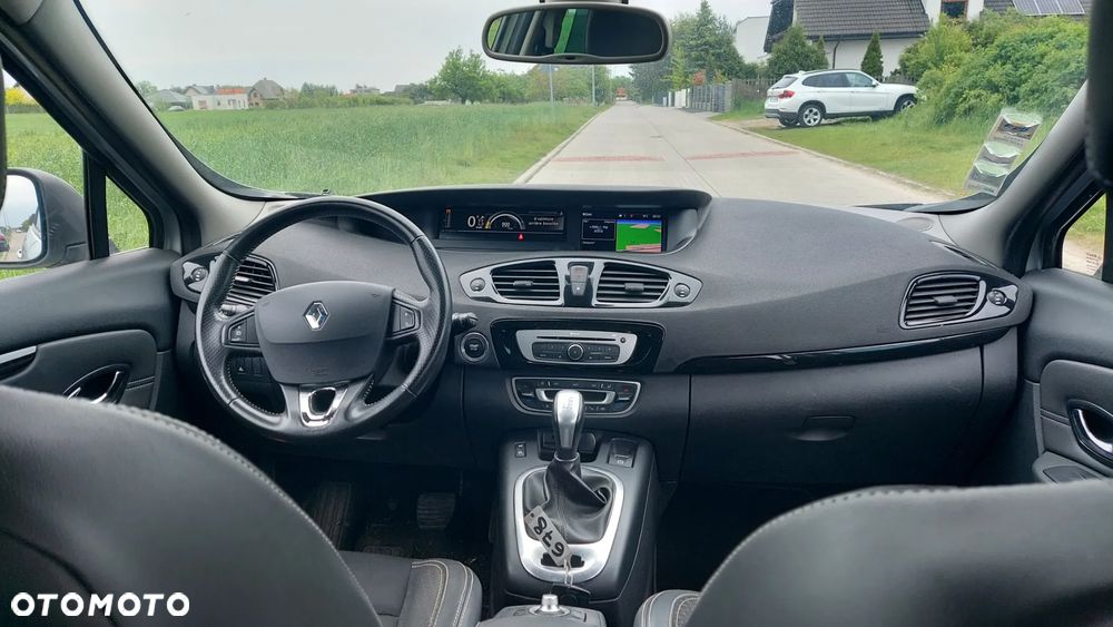 Renault Scenic - 10