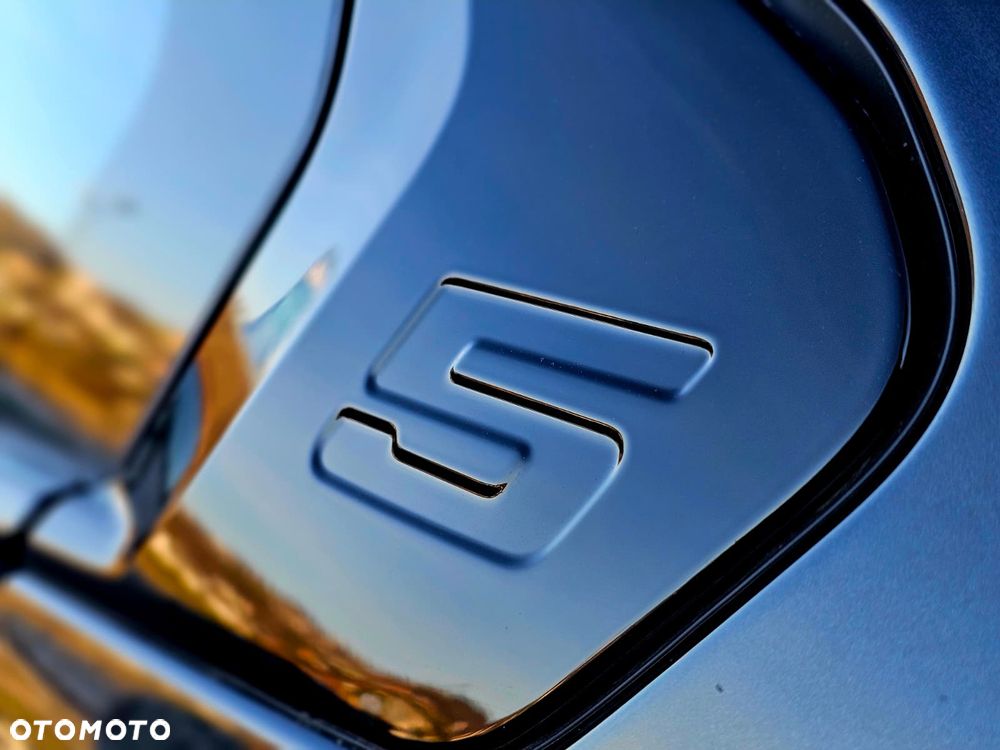 BMW Seria 5 530e xDrive PHEV - 14