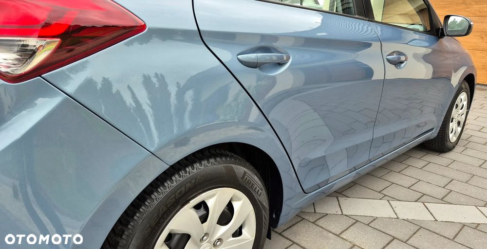 Hyundai i20 1.2 BlueDrive Comfort - 20