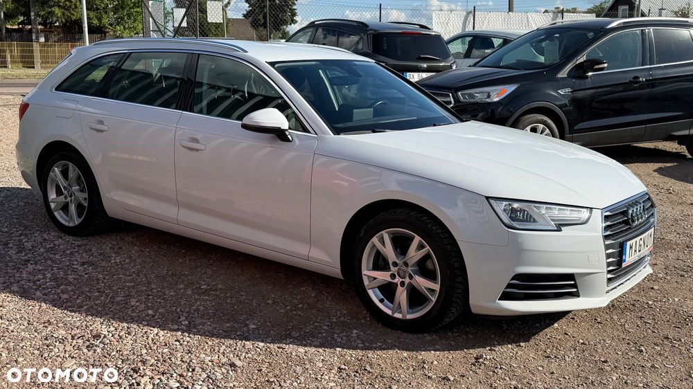 Audi A4 Avant 2.0 TDI S tronic - 29