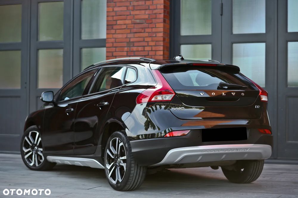 Volvo V40 Cross Country D3 Geartronic Momentum - 13