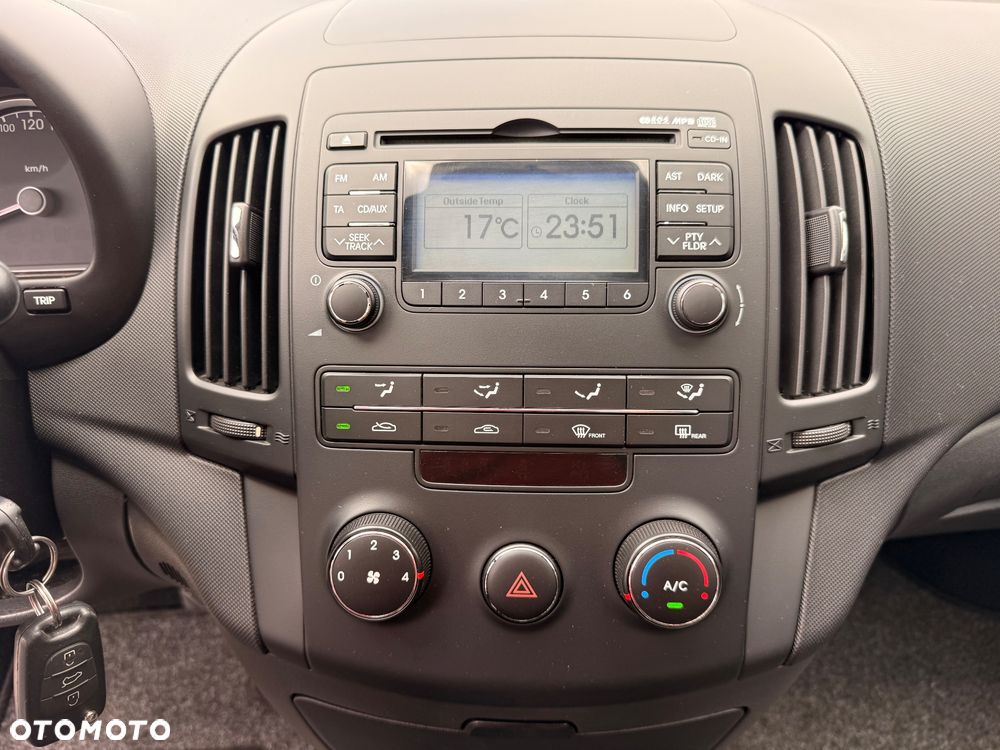 Hyundai i30 - 16