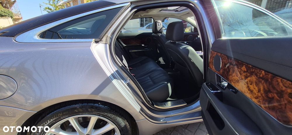 Jaguar XJ 3.0 V6 S Luxury - 13
