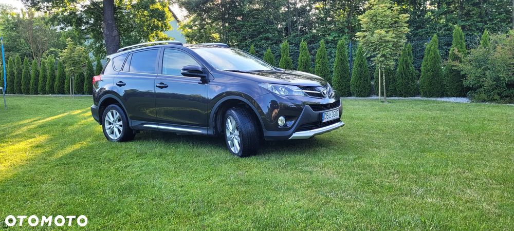 Toyota RAV4 - 3