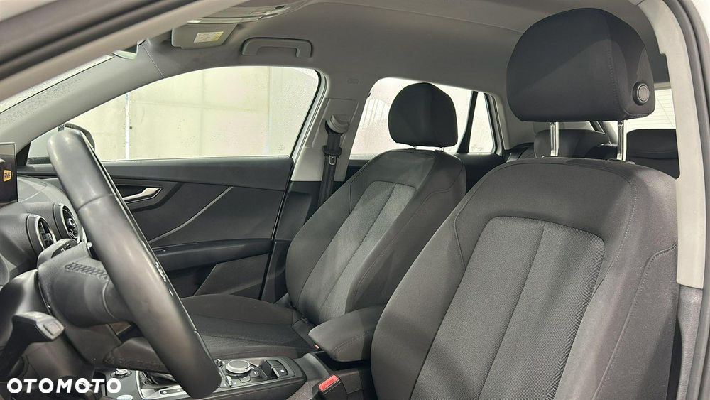 Audi Q2 35 TFSI S tronic - 10