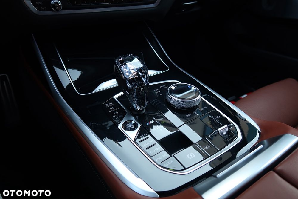BMW X7 M50d sport - 30
