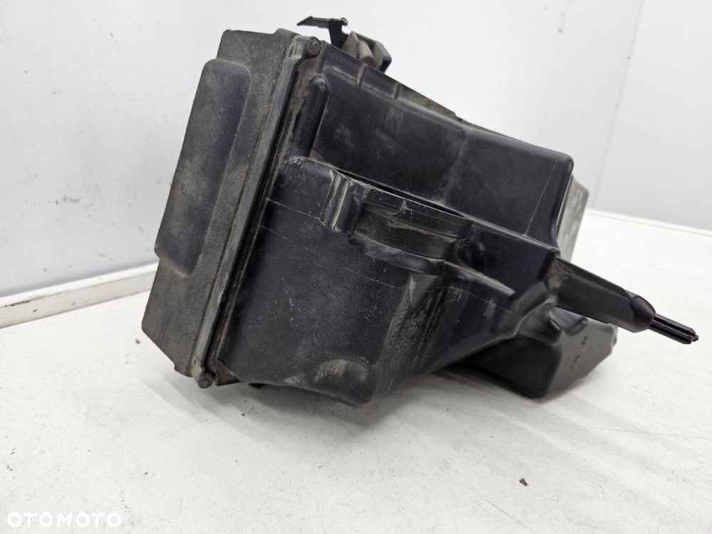Obudowa filtra powietrza Renault MEGANE 2 II SCENIC 2 II 1.9dci  8200545280 4610085903 - 4
