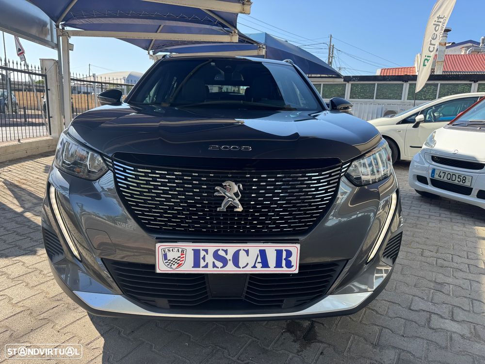 Peugeot 2008 1.2 PureTech Active EAT8 - 1