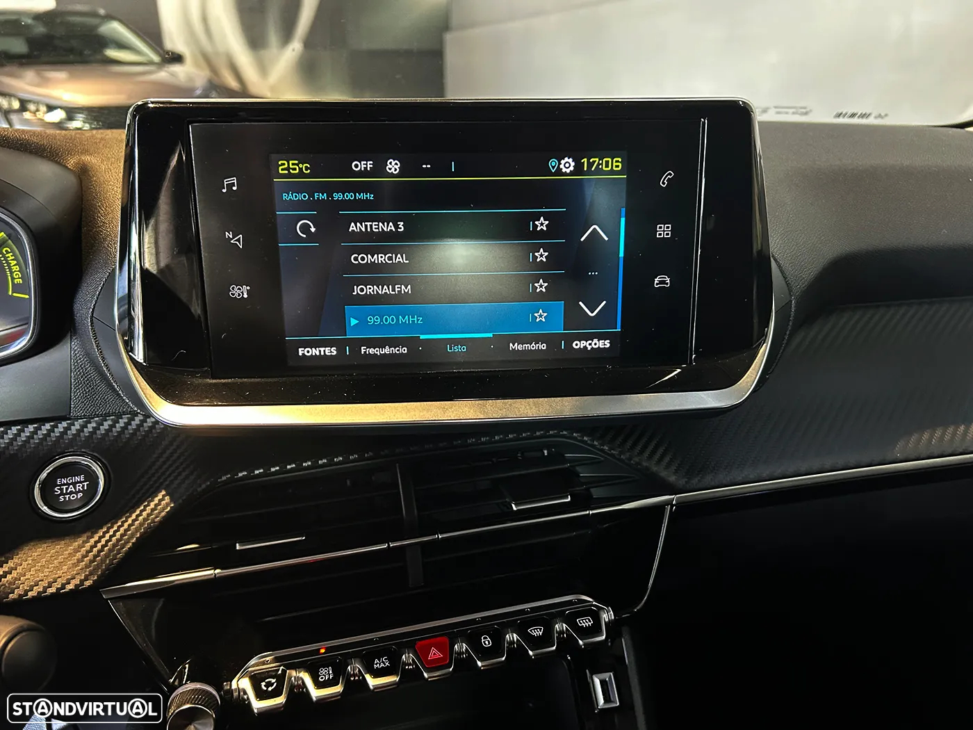 Peugeot e-208 50 kWh Active Pack - 28