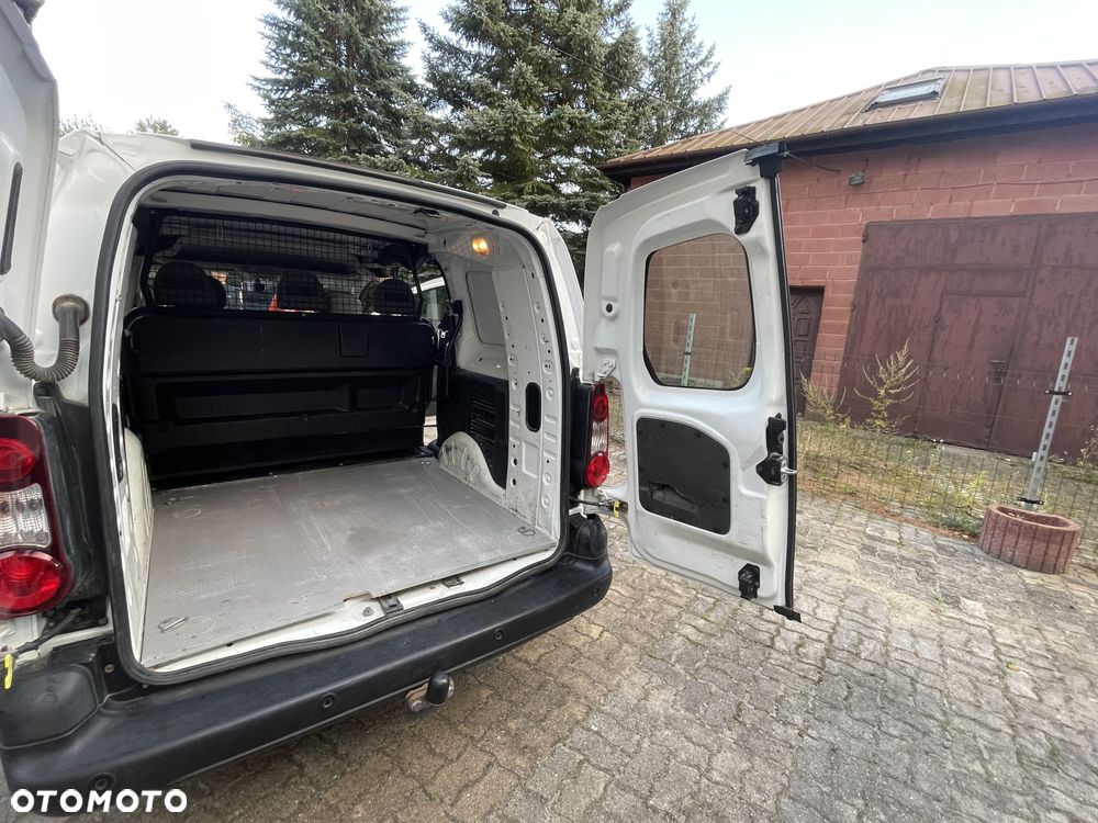 Citroën BERLINGO - 19