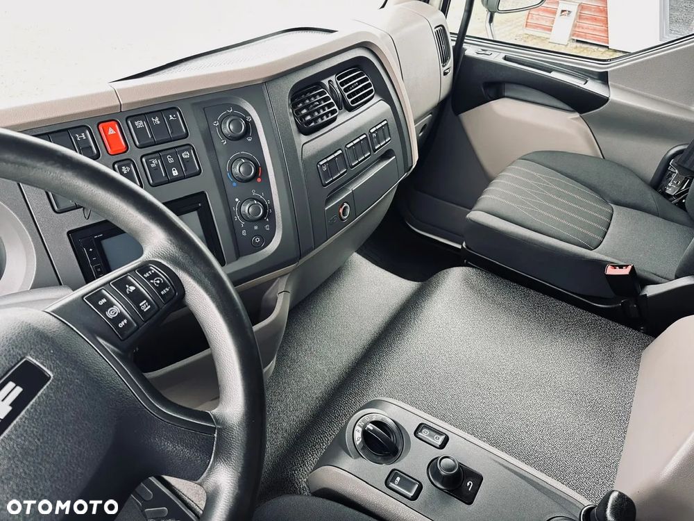 DAF / LF / 230 / ACC / EURO 6 E  / IZOTERMA  / KABINA SYPIALNA / ŁAD. 6 485 KG - 18