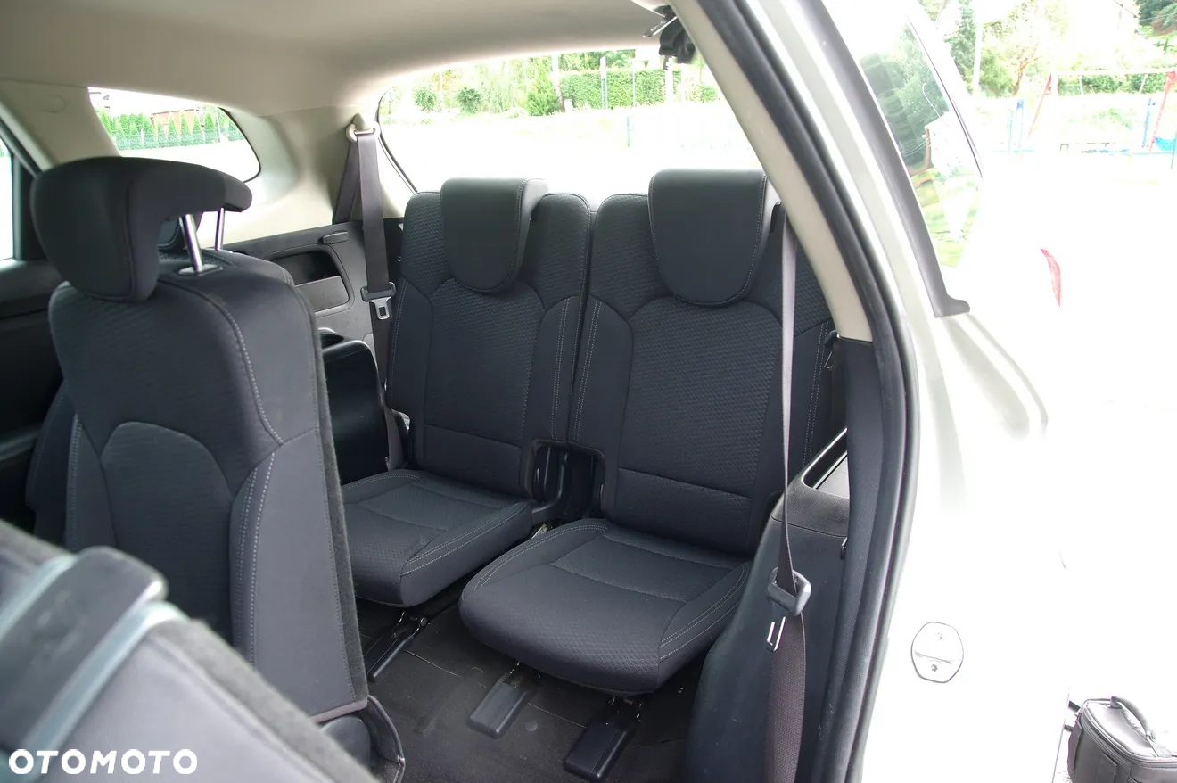 Kia Carens 1.7 CRDi XL 7os - 23