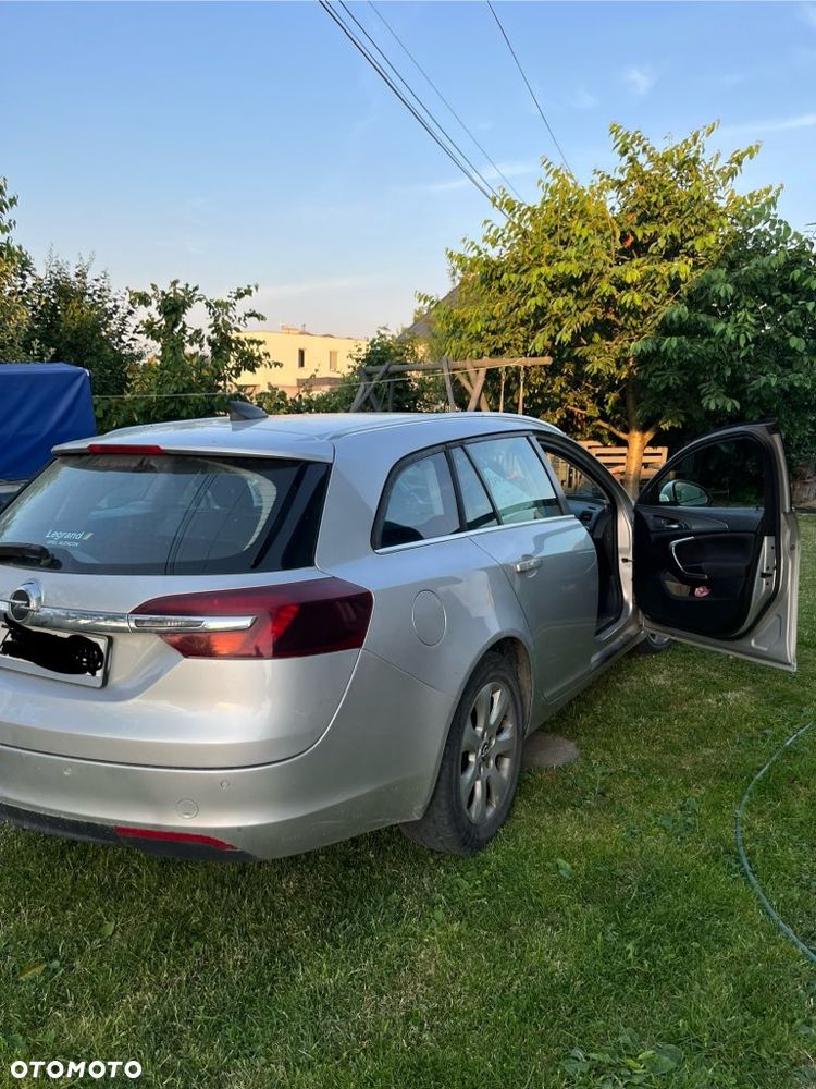 Opel Insignia - 8