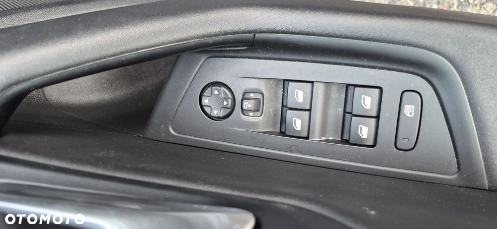 Peugeot 508 1.6 PureTech HYbrid PHEV Allure Pack S&S EAT8 - 16