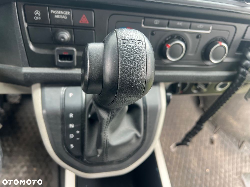 Volkswagen Transporter Caravelle DSG Kurz Highline - 26