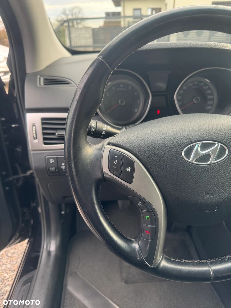 Hyundai i30 1.4 Fifa World Cup Edition - 24