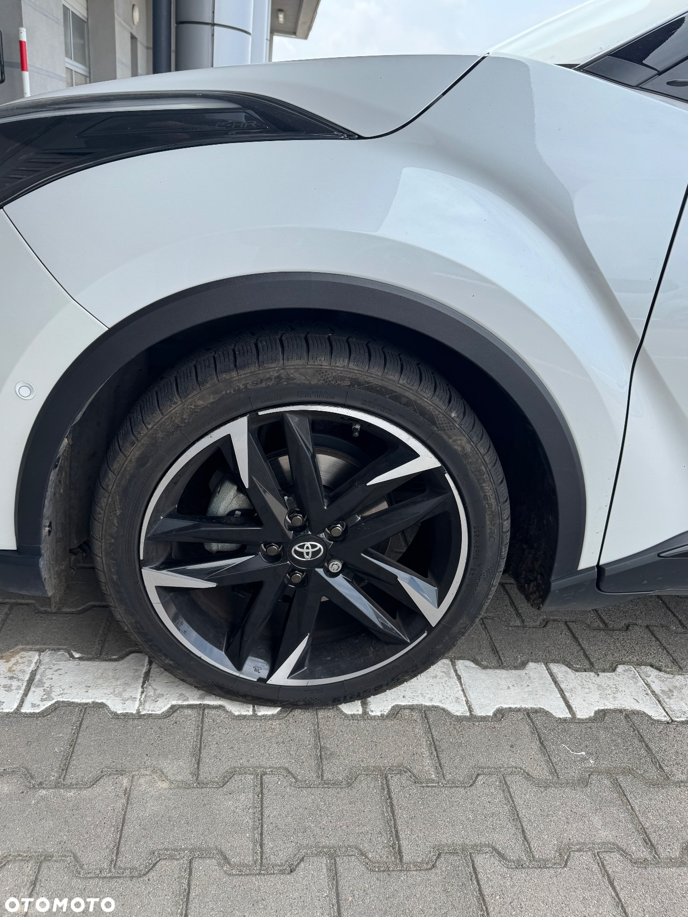 Toyota C-HR 2.0 Hybrid GR Sport - 9
