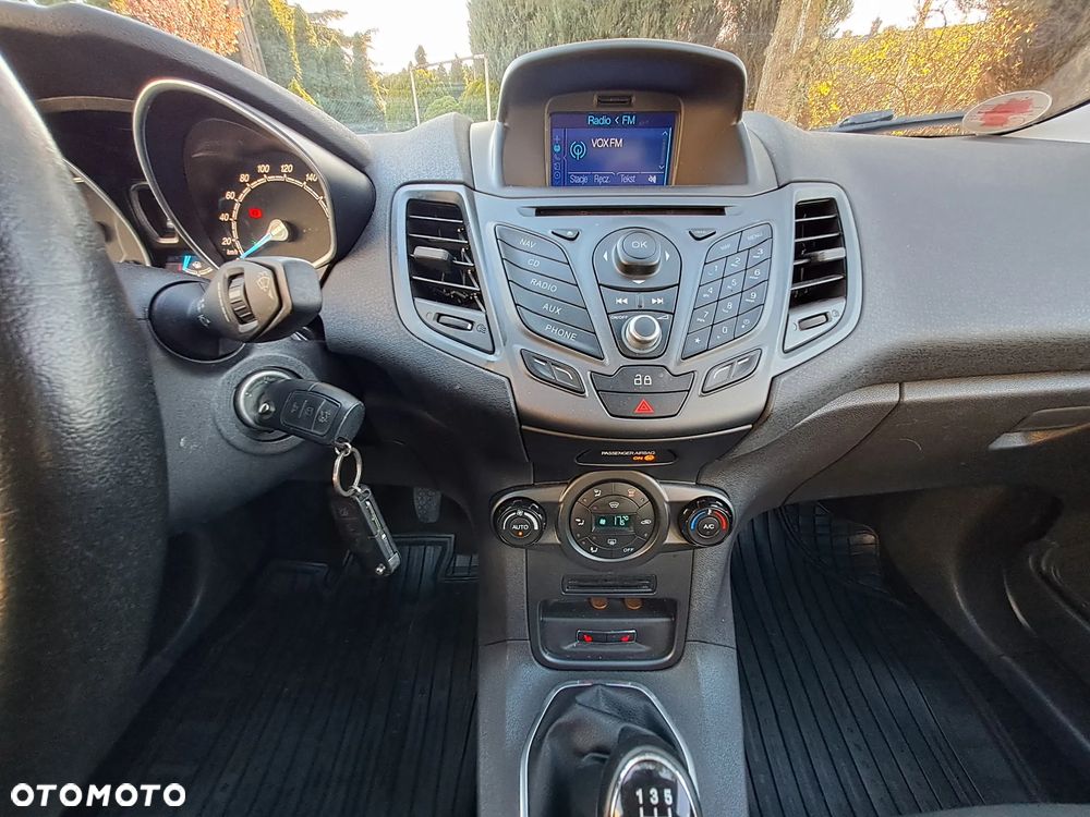 Renault Clio - 21