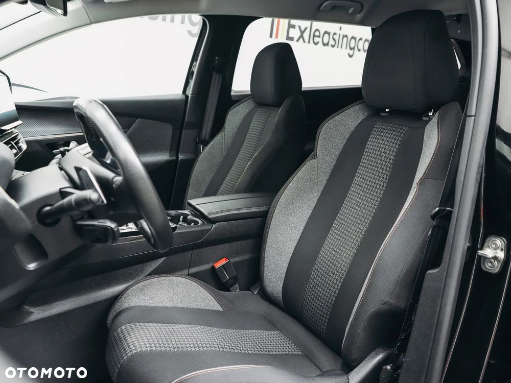Peugeot 5008 - 13