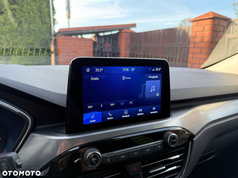 Ford Kuga 1.5 EcoBoost FWD Titanium - 25