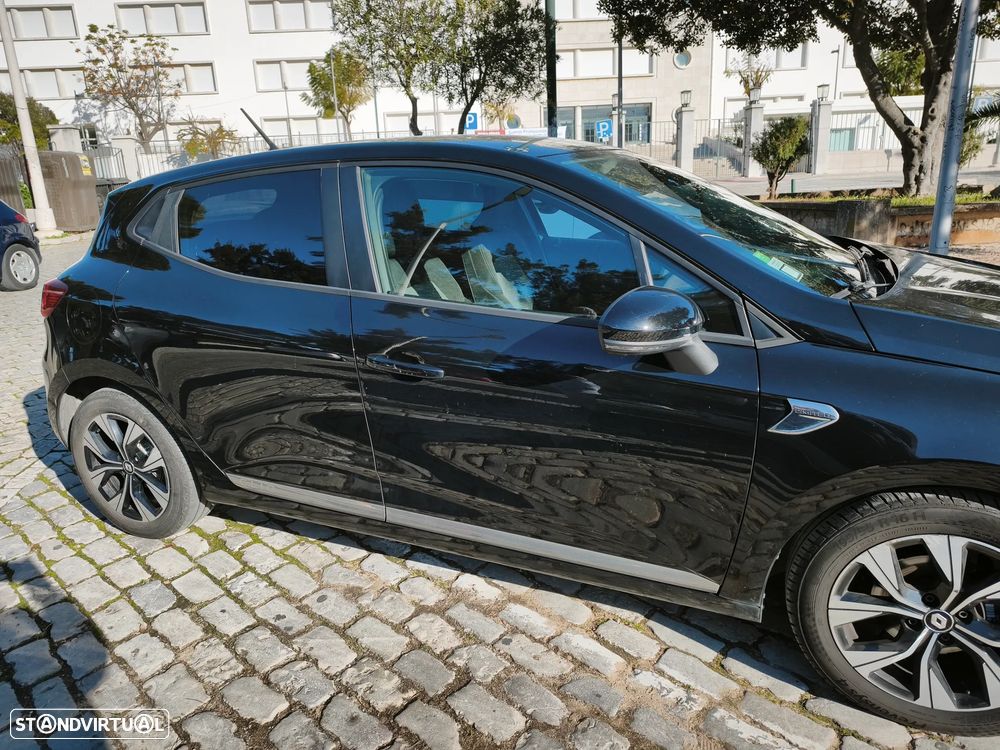 Renault Clio 1.0 TCe Limited Bi-Fuel - 4