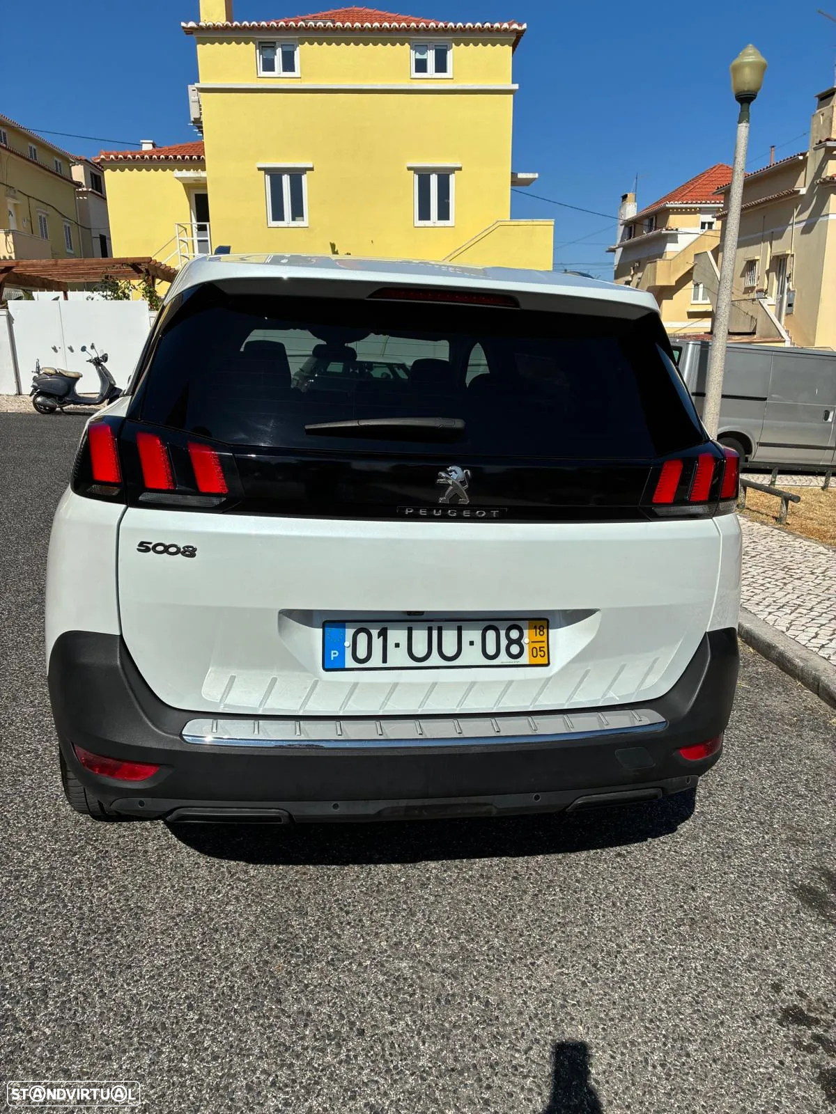 Peugeot 5008 1.5 BlueHDi Allure EAT8 - 4