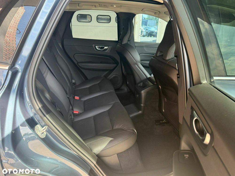 Volvo XC 60 - 12
