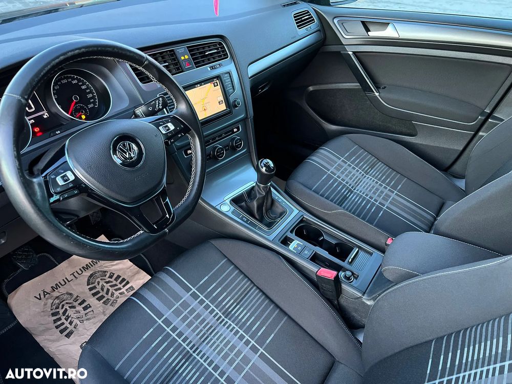 Volkswagen Golf 1.6 TDI (BlueMotion Technology) Comfortline - 20