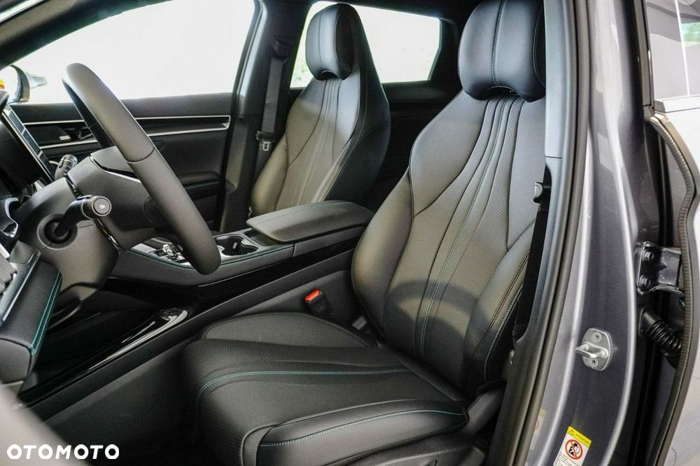 BYD Seal U 1.5T Design AWD - 11