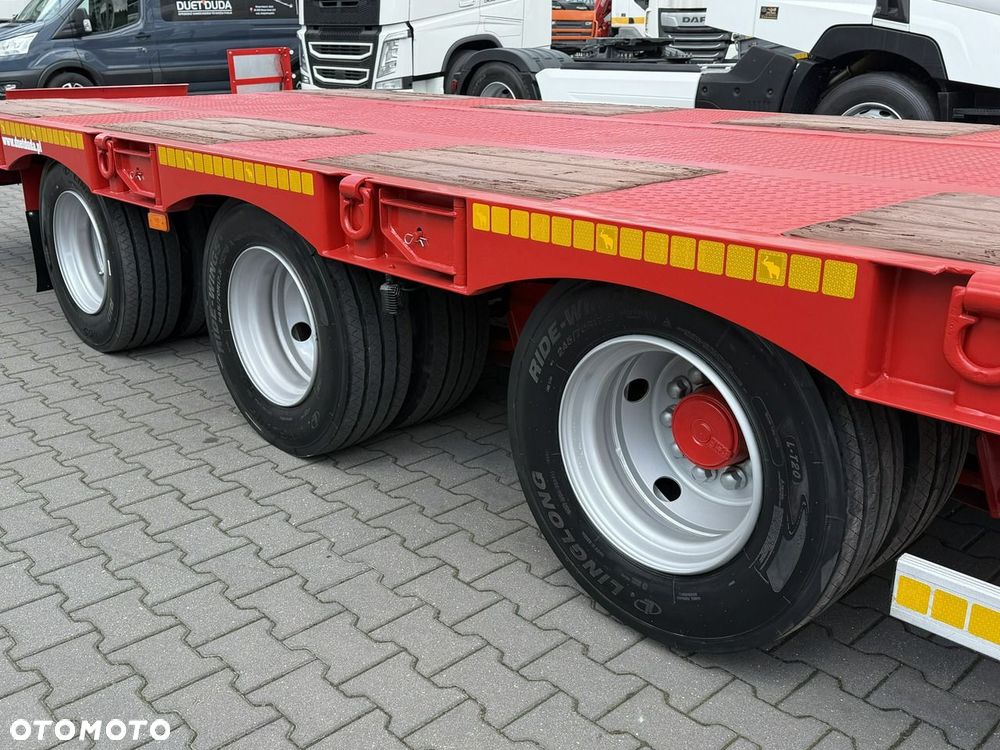 Bodex NN3J Ładowność: 26.500kg 3osie SAF Przednia Podnoszona WABCO - 10