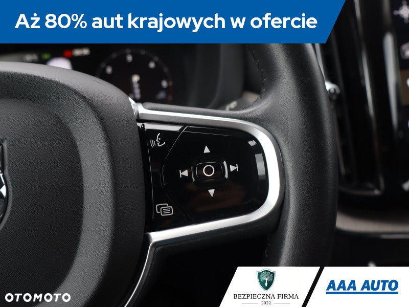 Volvo XC 60 - 21