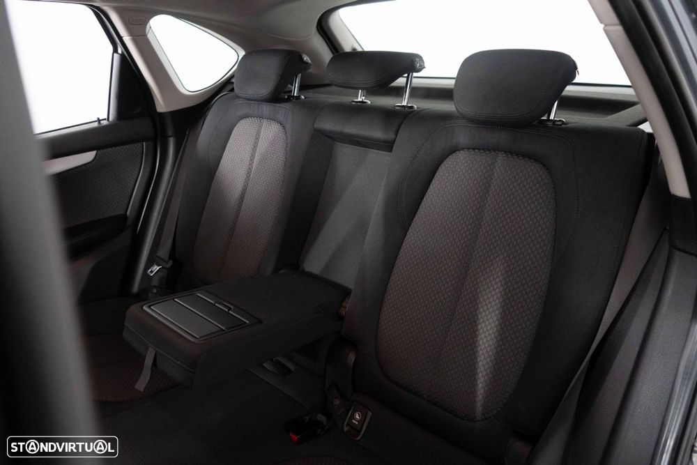 BMW 225xe Active Tourer Advantage - 9