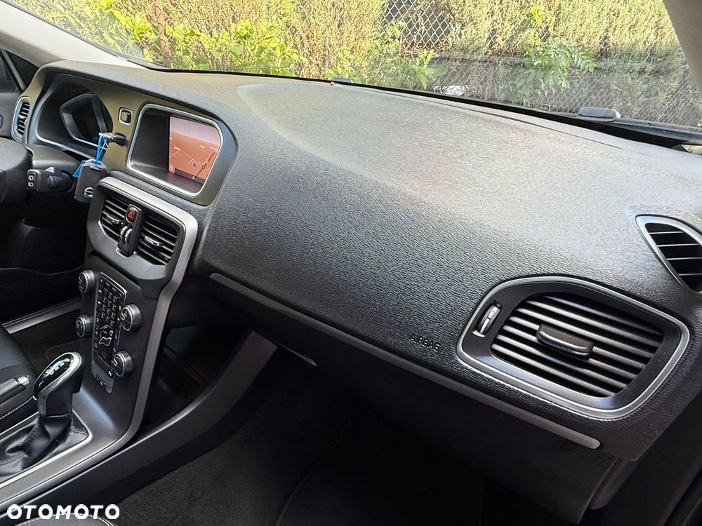 Volvo V40 D2 Geartronic Momentum - 30
